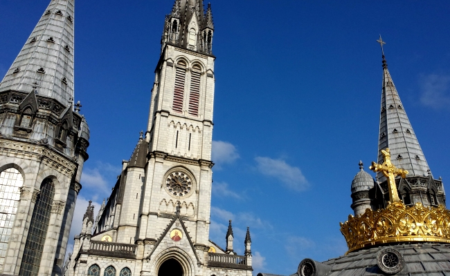 LOURDES