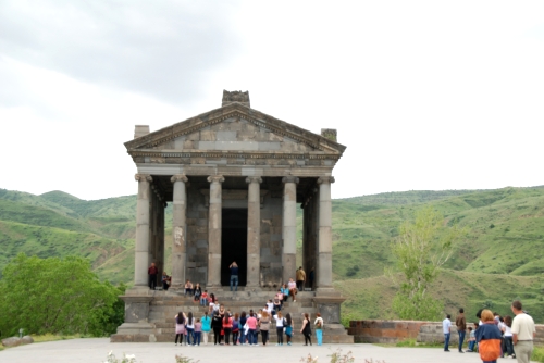 Garni - Il tempio dedicato al Dio del Sole